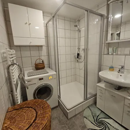 Unit Sonnenschein Σβερίν